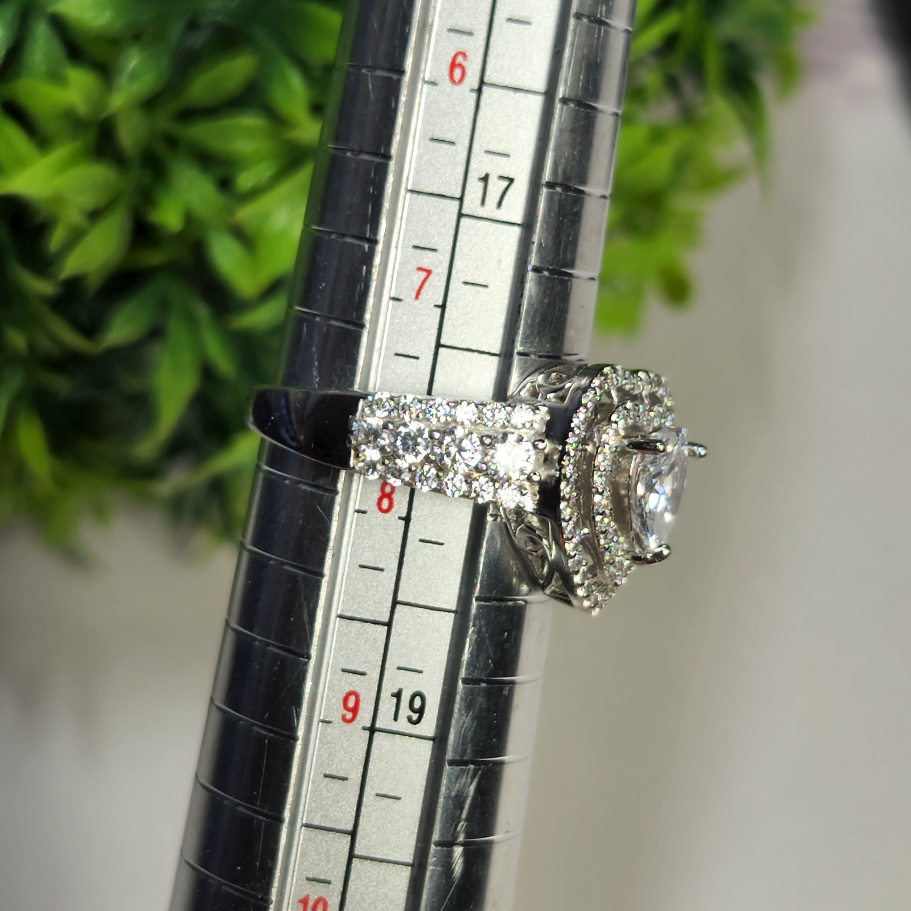 Hot 925 Sterling Silver Swarovski Crystal Heart Engagement Ring